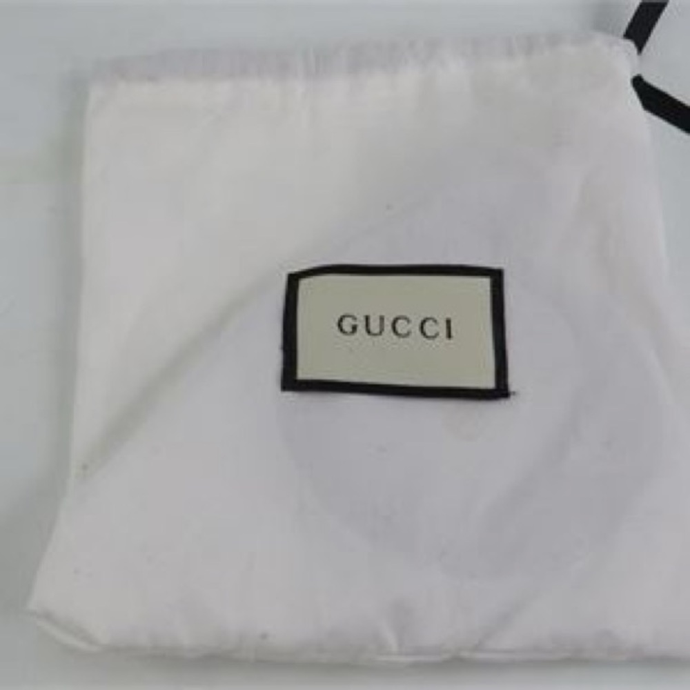 Gucci leather belt 1”wide - $240! Amazing deal - Picture 8 of 9